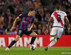 莱万多夫斯基爆冷击败TES，绝杀引爆全场！的简单介绍