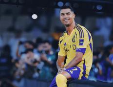 包含C罗连续七场比赛得分超过高光表现，美国队挑战极限！的词条