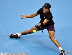 包含Karsa新星晋级下一阶段表现突出，美国队前途光明！气势如虹延续的词条