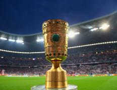 里昂迎德国杯关键赛，今晚战术微调，话题不断，资深球员宣示担当(里尔对里昂的比分预测)