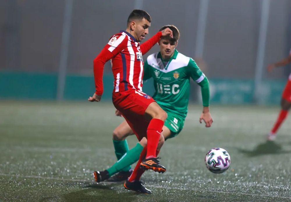 关于集结日洛杉矶快船备战国王杯，篮板制胜细节曝光，压力陡增，纪律约束更严格的信息