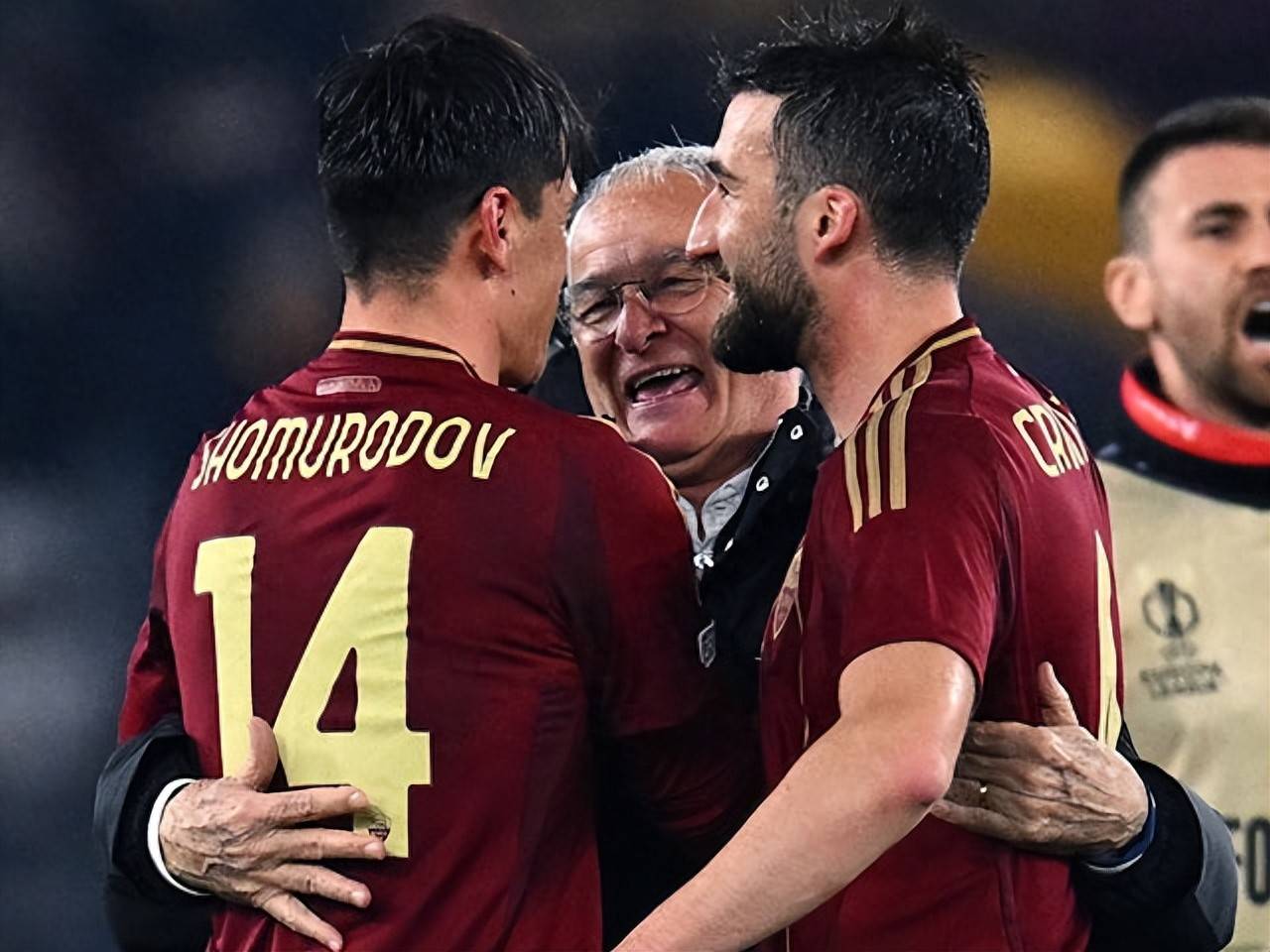 关键时刻欧冠传出新动向；罗马豪取连胜；管理层表态：压力陡增；细节决定成败的简单介绍