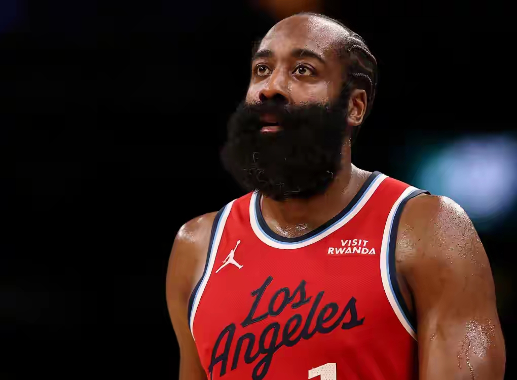 哈登迎来十赛季高光表现,塞尔维亚队球迷沸腾!的简单介绍